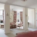 Le Bristol Paris, Oetker 5* Paris