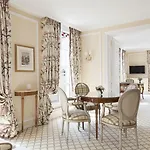 Le Bristol Paris, Oetker Hotel