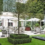 Le Bristol Paris, Oetker Hotels