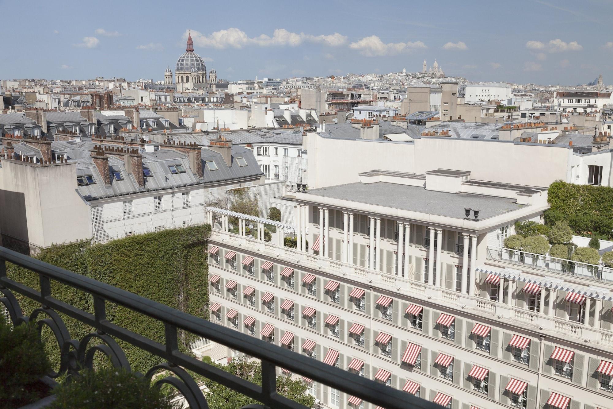 Le Bristol Paris, Oetker 5* Parigi