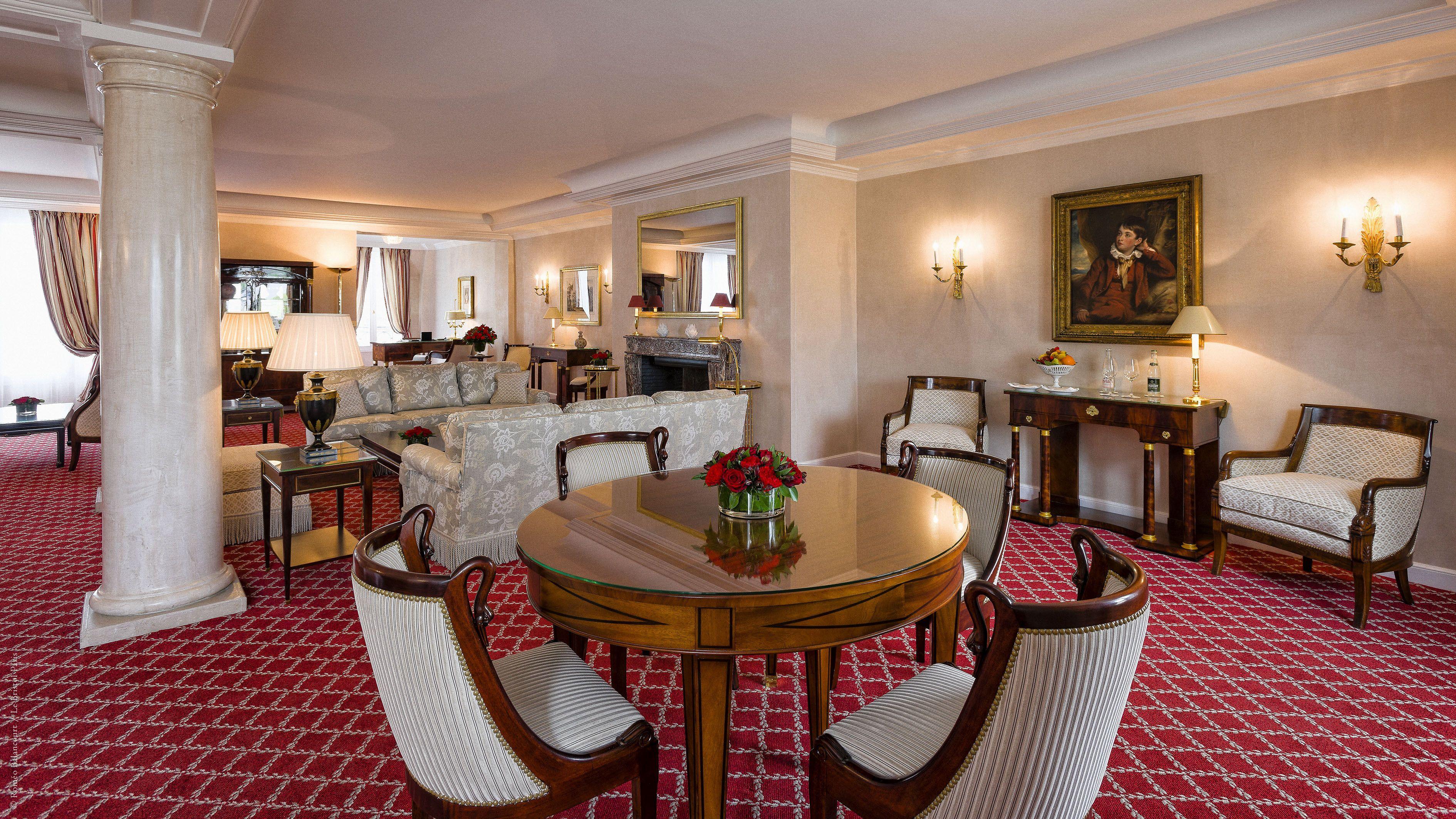 Le Bristol Paris, Oetker