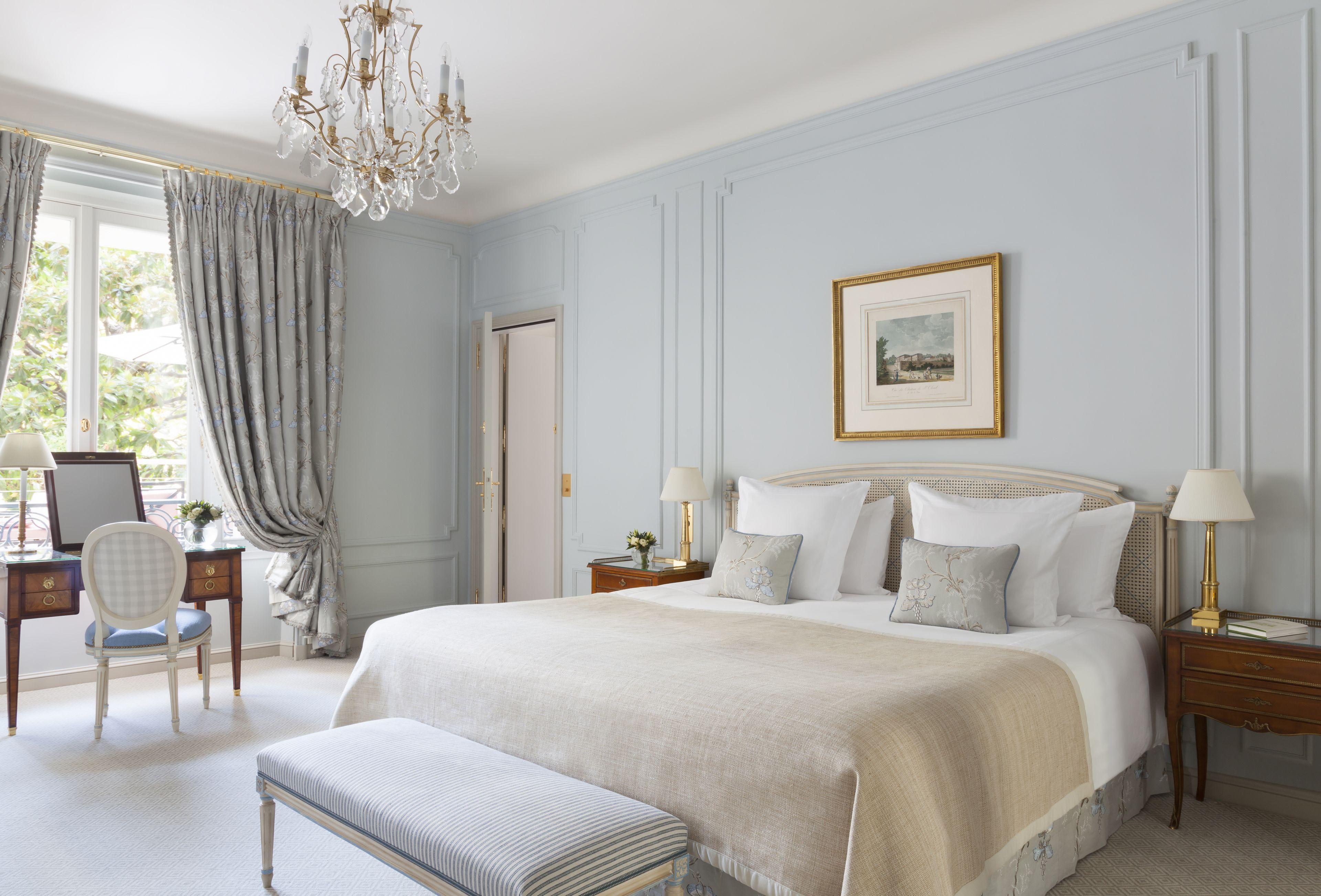 Le Bristol Paris, Oetker