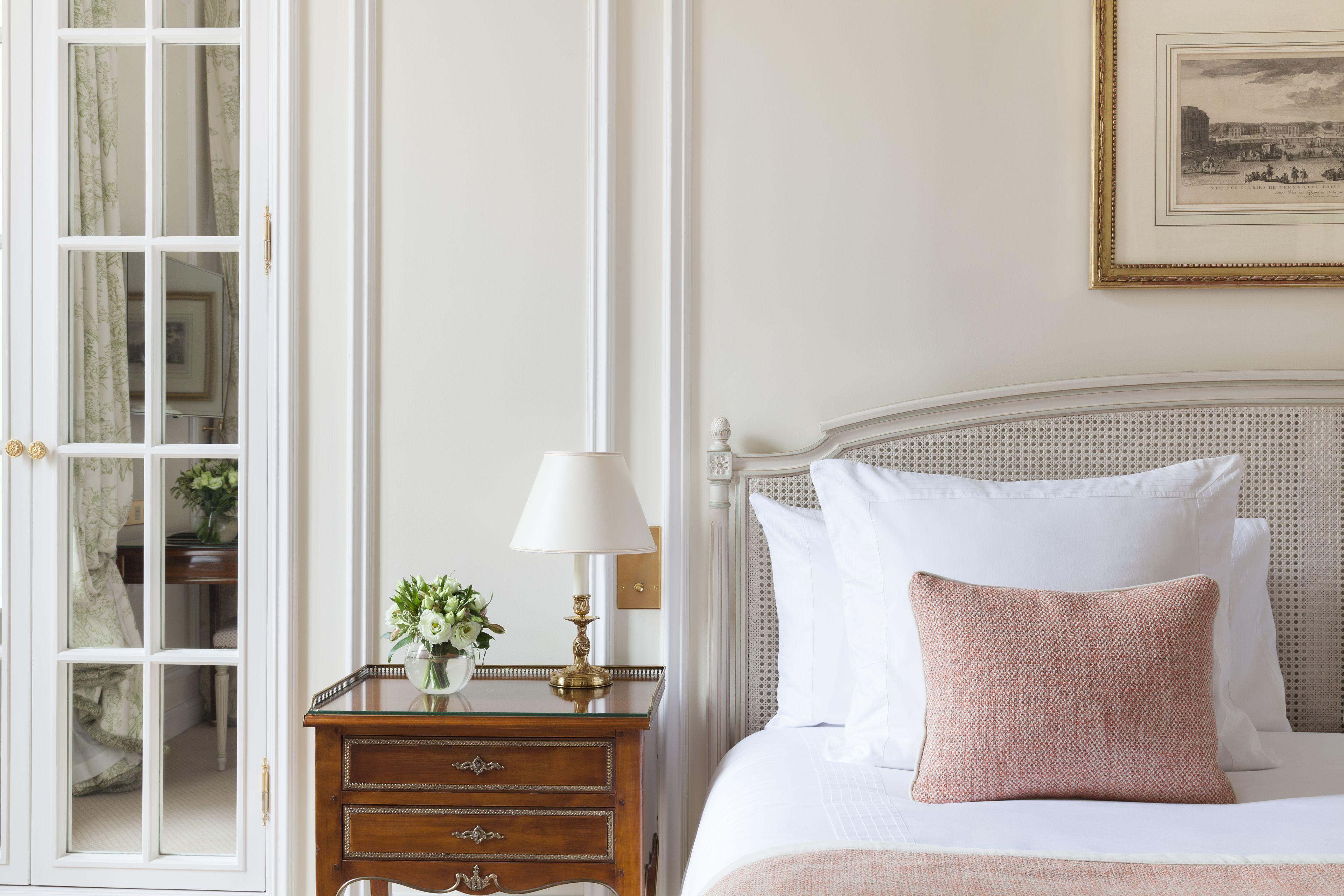 Le Bristol Paris, Oetker 5* Paris