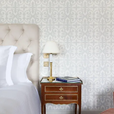 Le Bristol Paris, Oetker Hotel Parigi