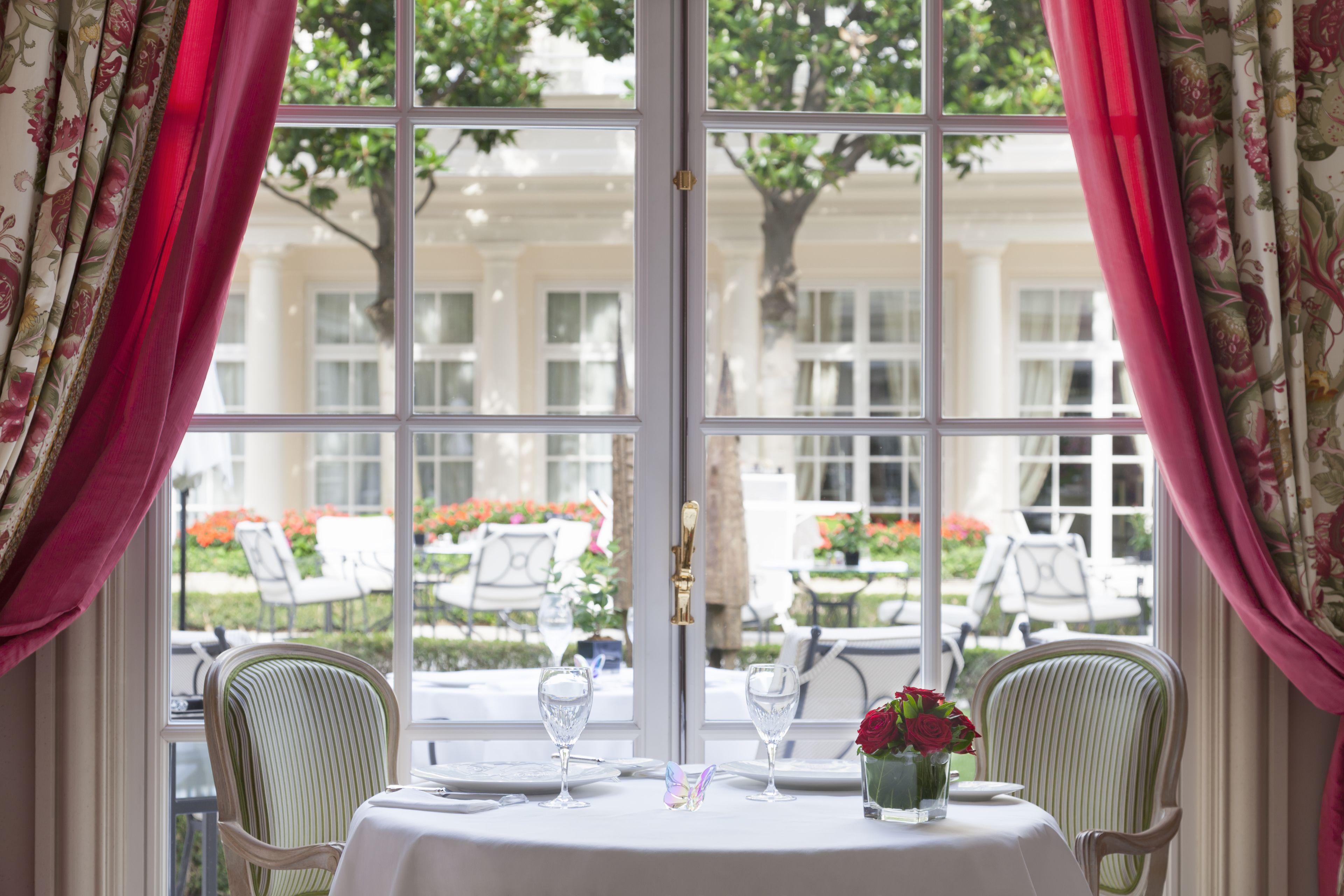 Le Bristol Paris, Oetker 5* Parigi